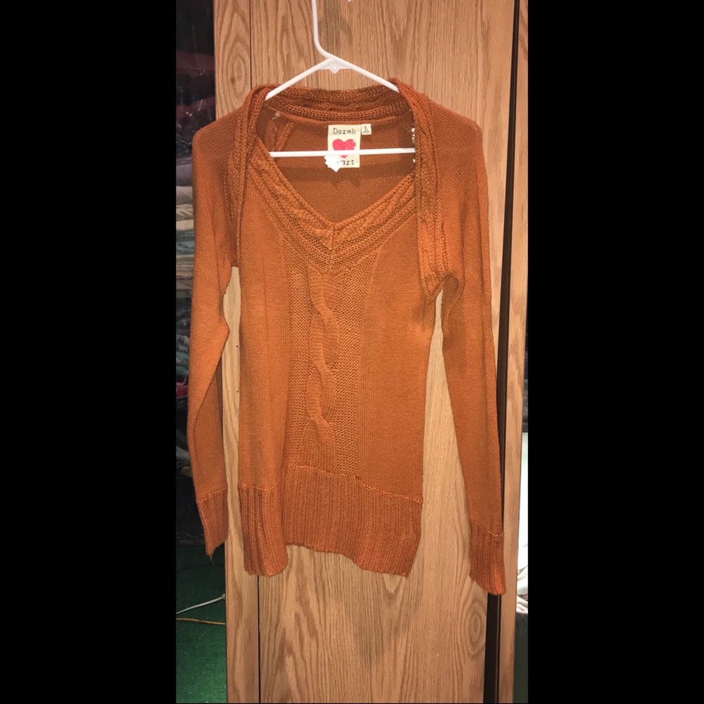V neck sweater